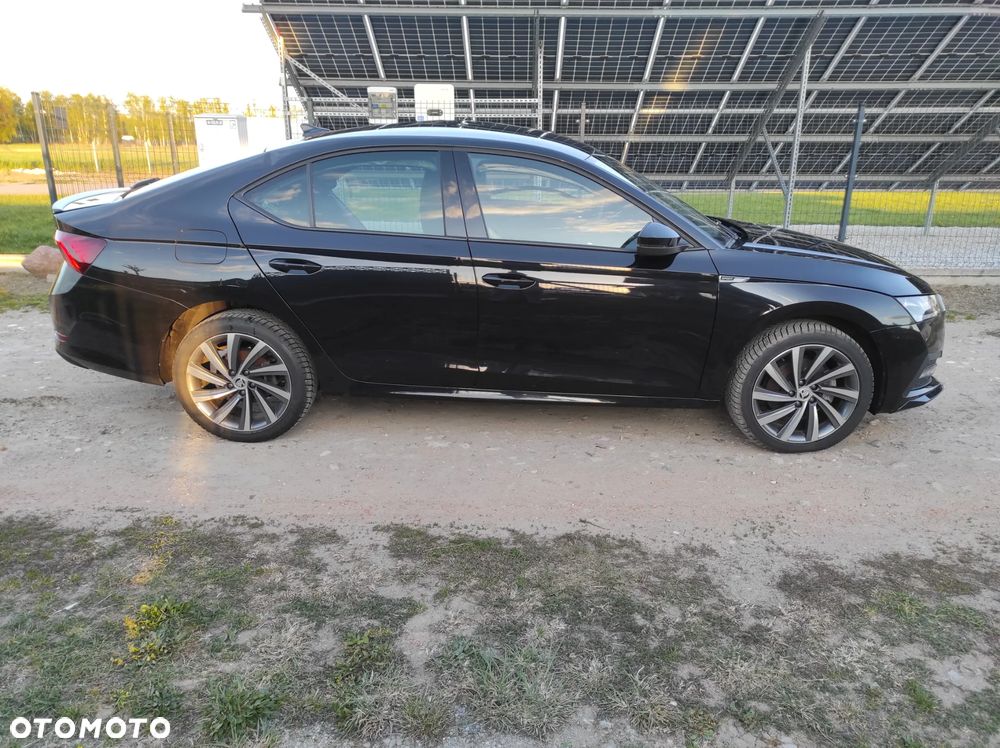 Skoda Octavia 2.0 TDI 4x4 Sportline DSG - 11