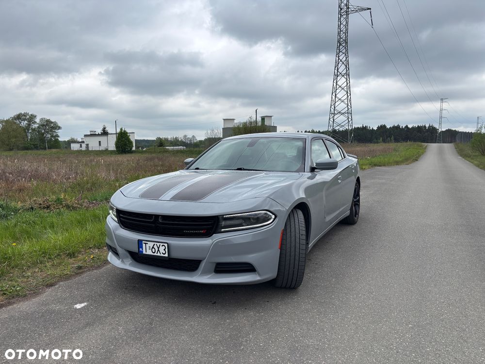 Dodge Charger - 3