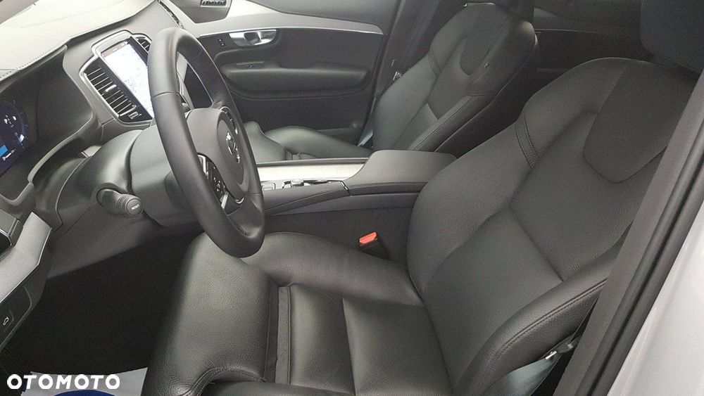 Volvo XC 90 - 12