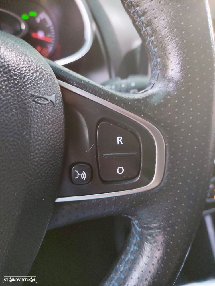 Renault Clio Sport Tourer 0.9 TCe GT Line - 20