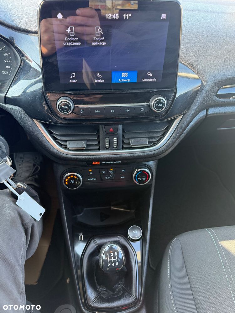 Ford Fiesta 1.1 S&S COOL&CONNECT - 16