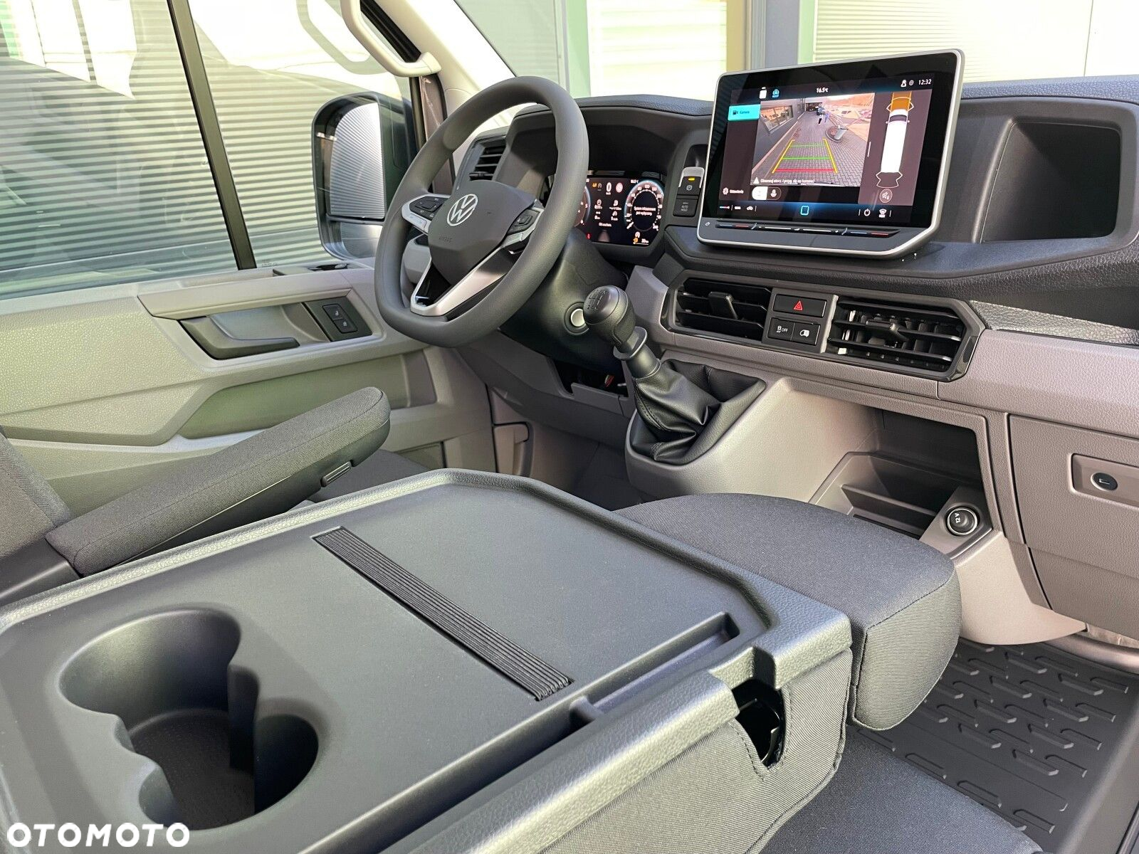 Volkswagen Crafter 35 2.0 TDI 140KM L4H3 3m 6bm - 25