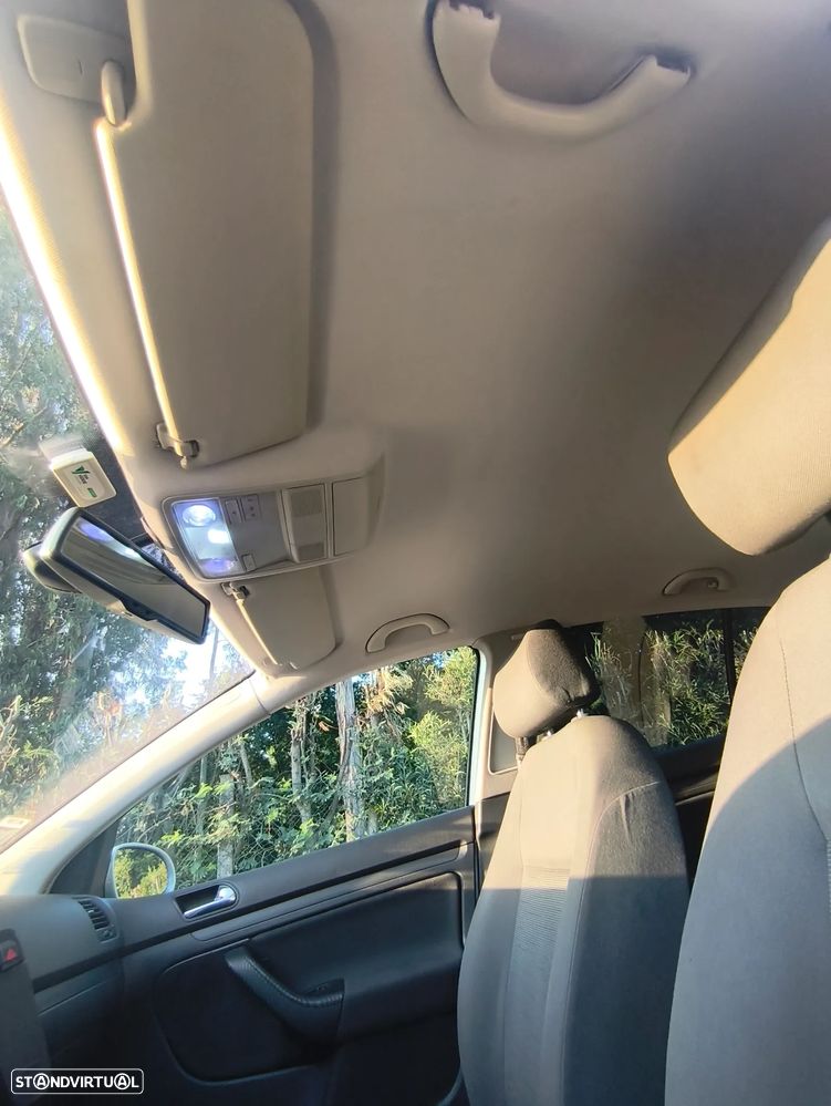 VW Golf 2.0 TDi Individual - 17