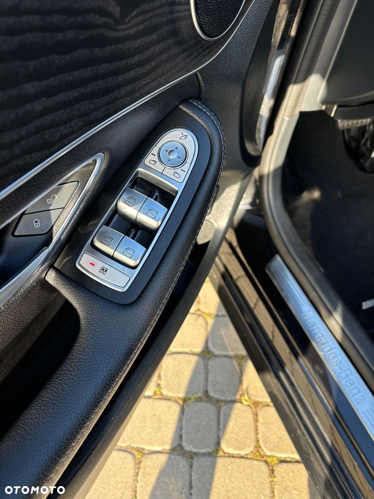 Mercedes-Benz Klasa C 200 d 9G-TRONIC AMG Line - 18