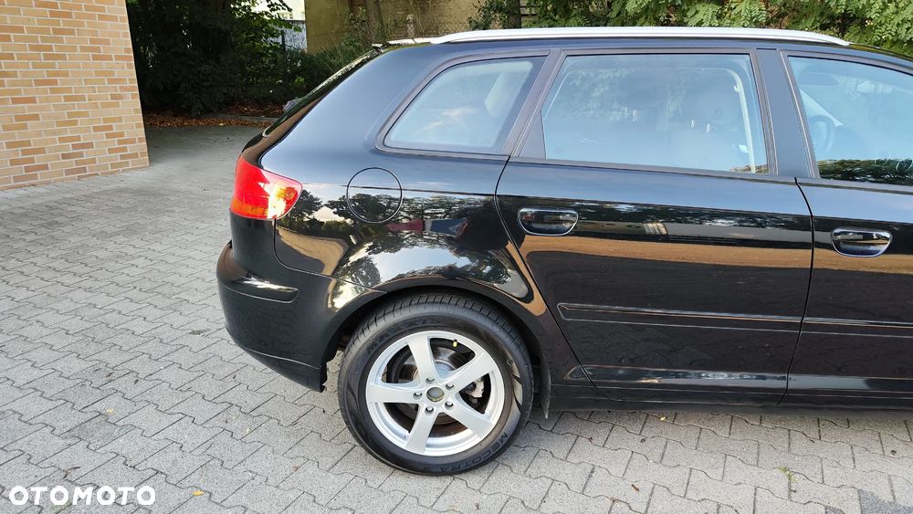 Audi A3 Sportback 1.6 Ambiente - 10