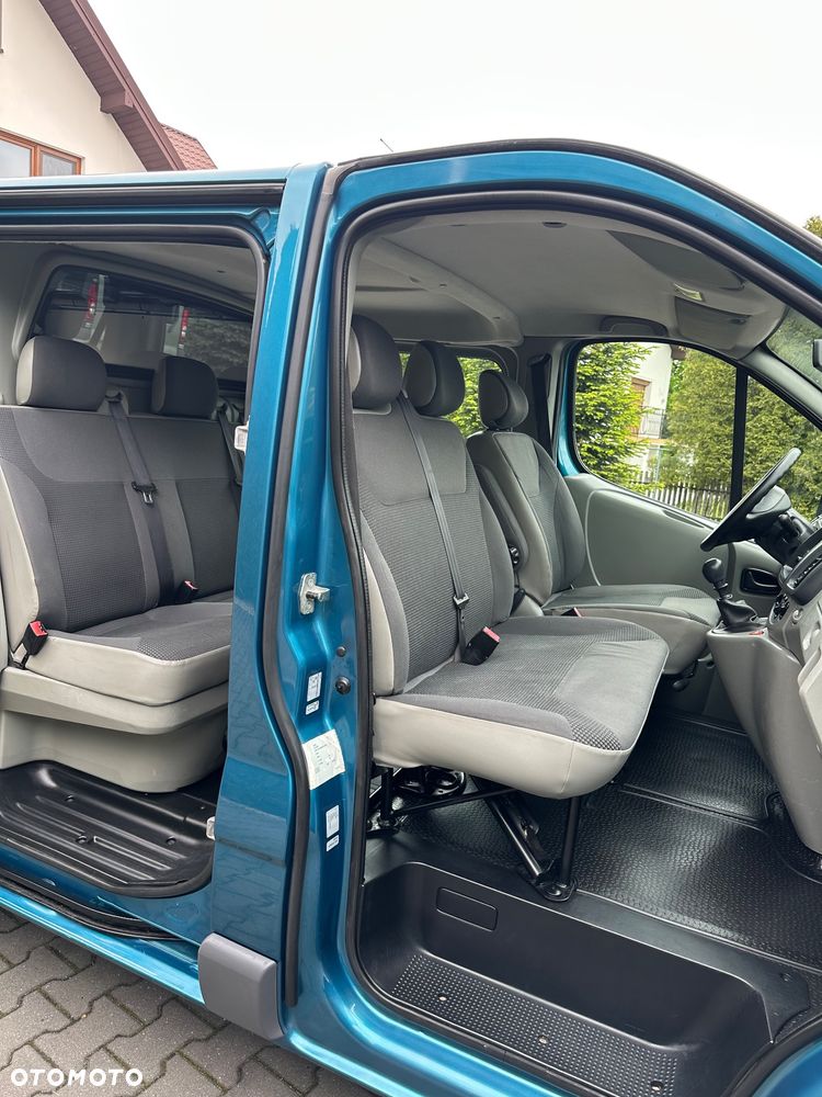 Opel Vivaro - 12