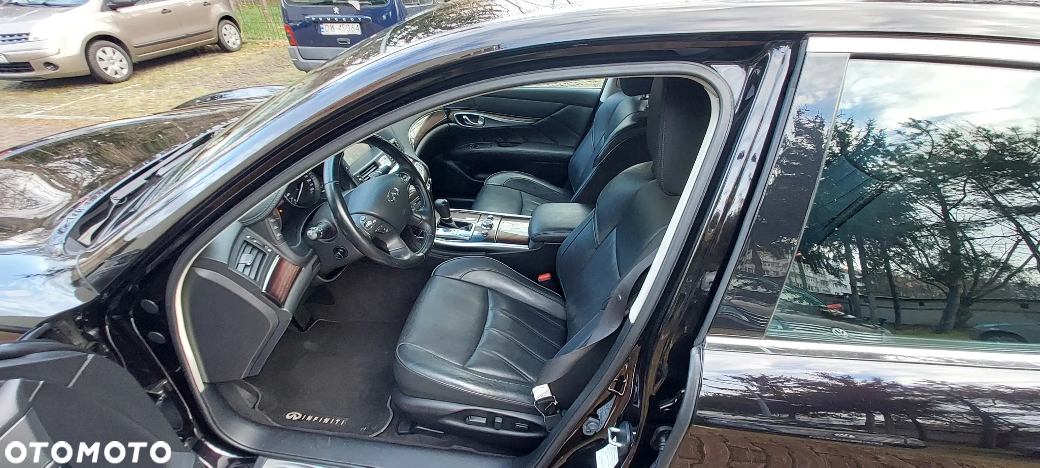 Infiniti Q70 Hybrid Premium Tech - 7