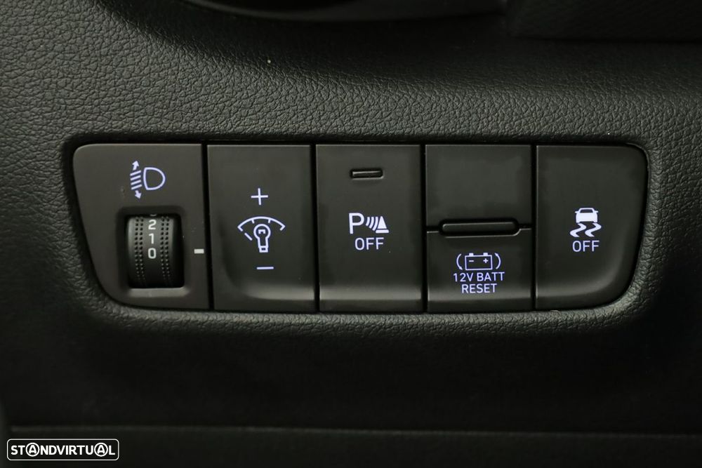 Hyundai Kauai 1.6 GDi HEV Premium - 19