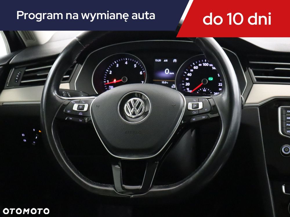 Volkswagen Passat Variant - 22