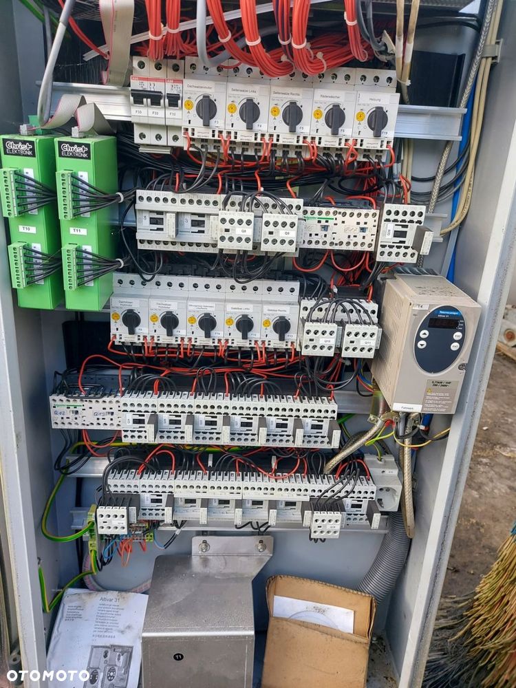 Osprzęt elektryczny elektroniczny myjnia samochodowa ATV 31 Altivar 31 - 6