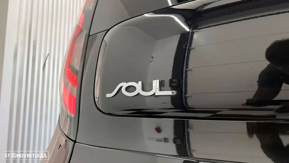 Kia e-Soul EV - 12