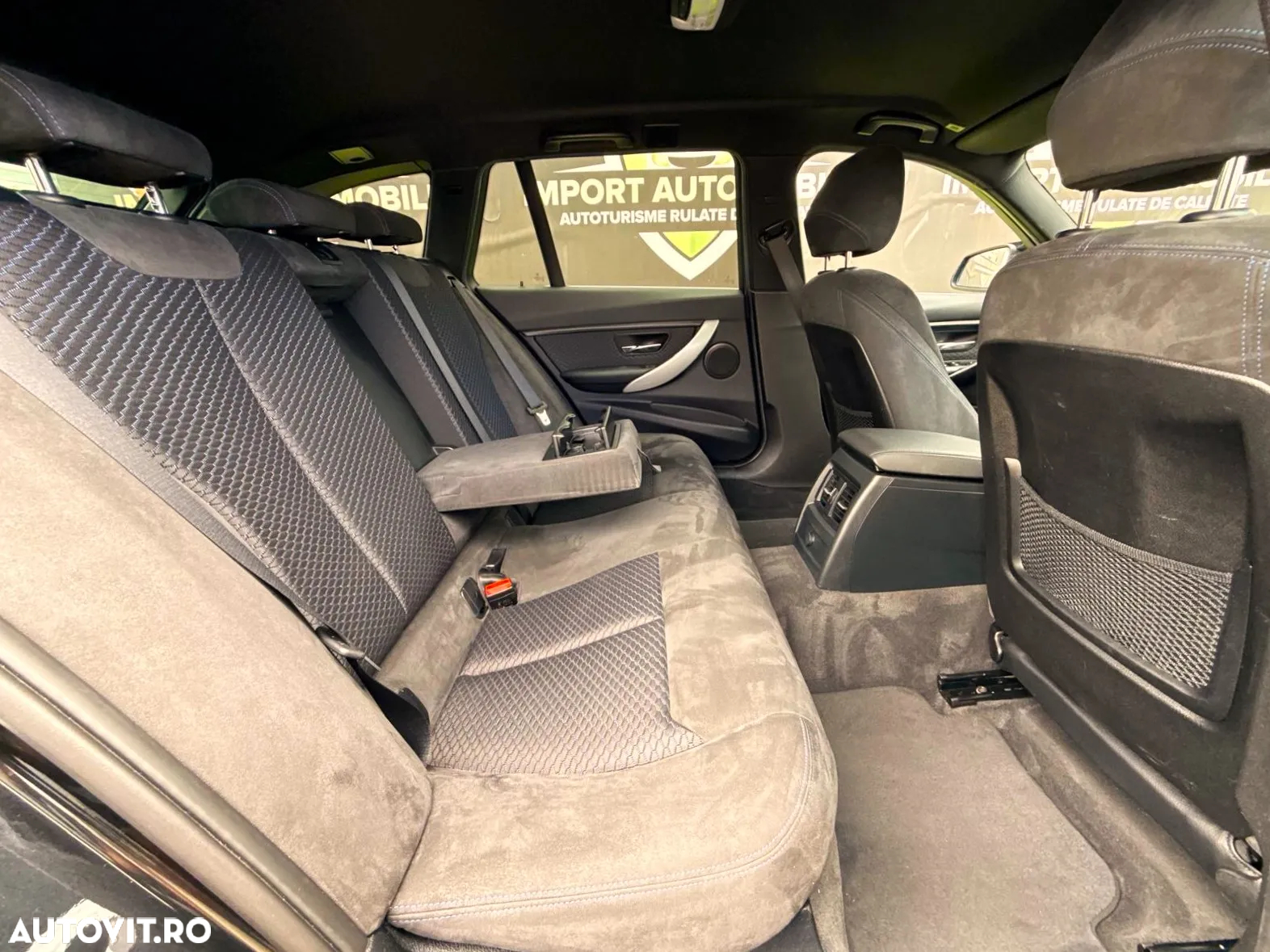 BMW Seria 3 320d Touring xDrive Sport-Aut. Sport Line - 22