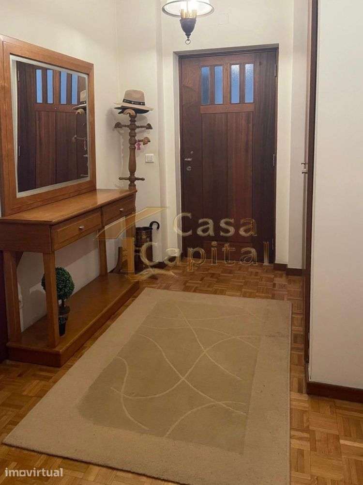 T2 na cidade com lugar de garagem - Grande imagem: 2/13