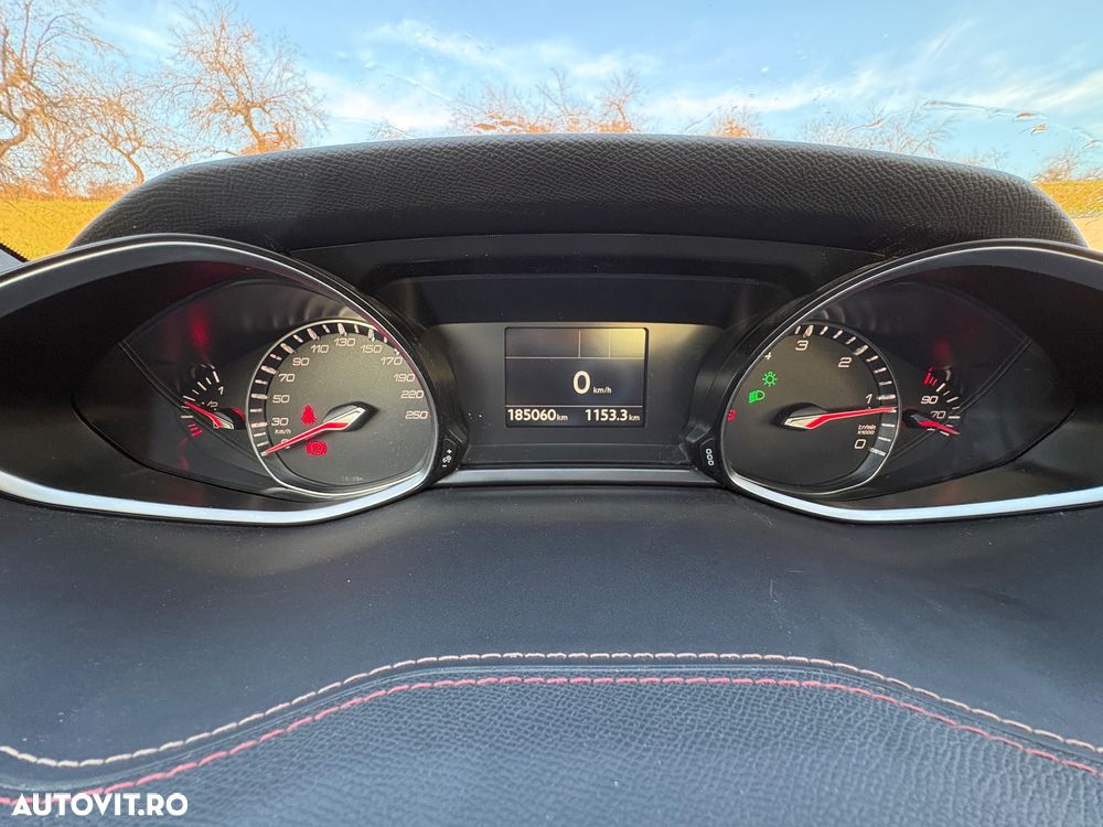 Peugeot 308 SW BlueHDi 130 Stop & Start GT Pack - 12