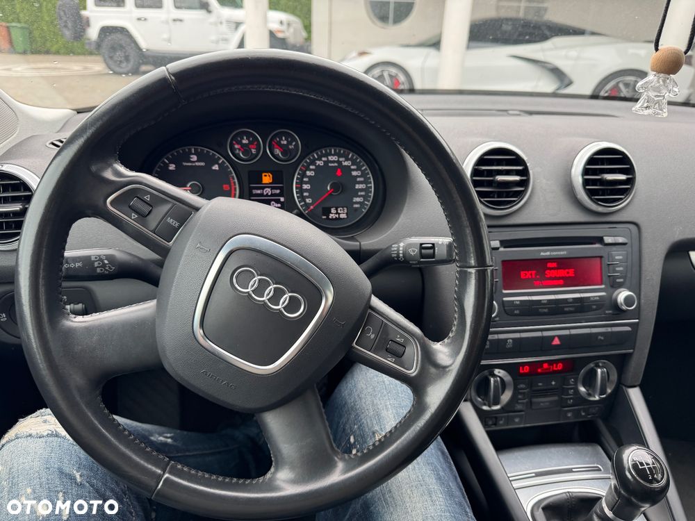 Audi A3 Sportback 2.0 TDI DPF Attraction - 16