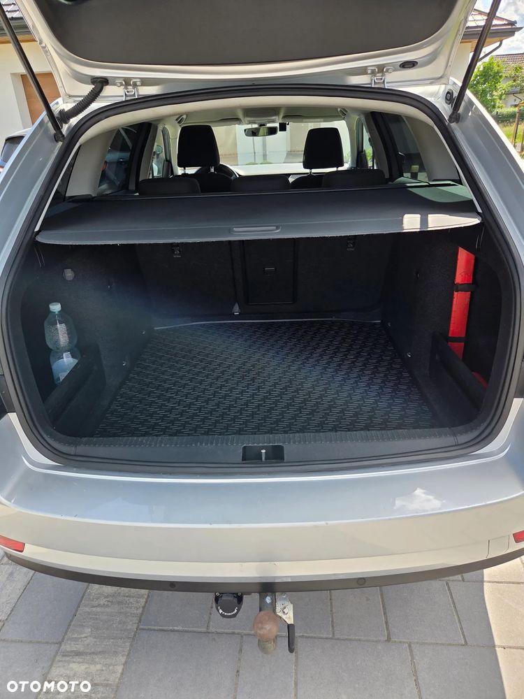 Skoda Octavia 2.0 TDI Ambition DSG - 7