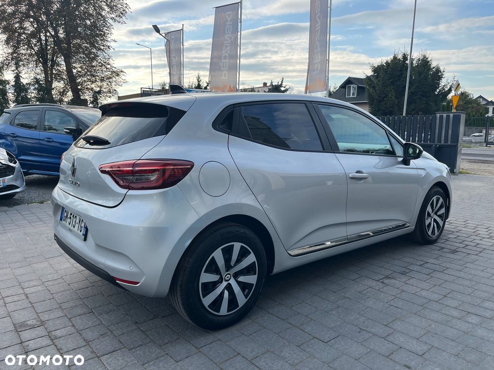 Renault Clio - 6