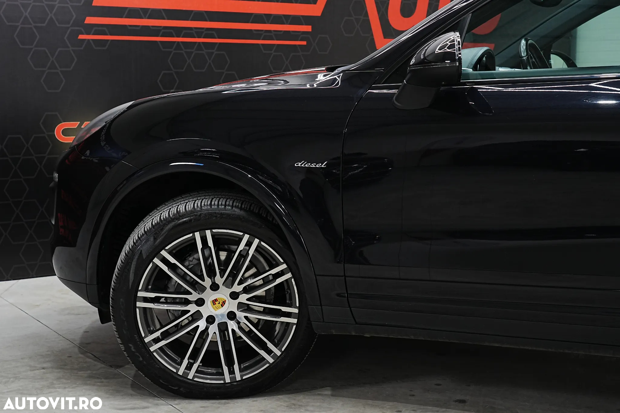 Porsche Cayenne Diesel Platinum Edition - 12