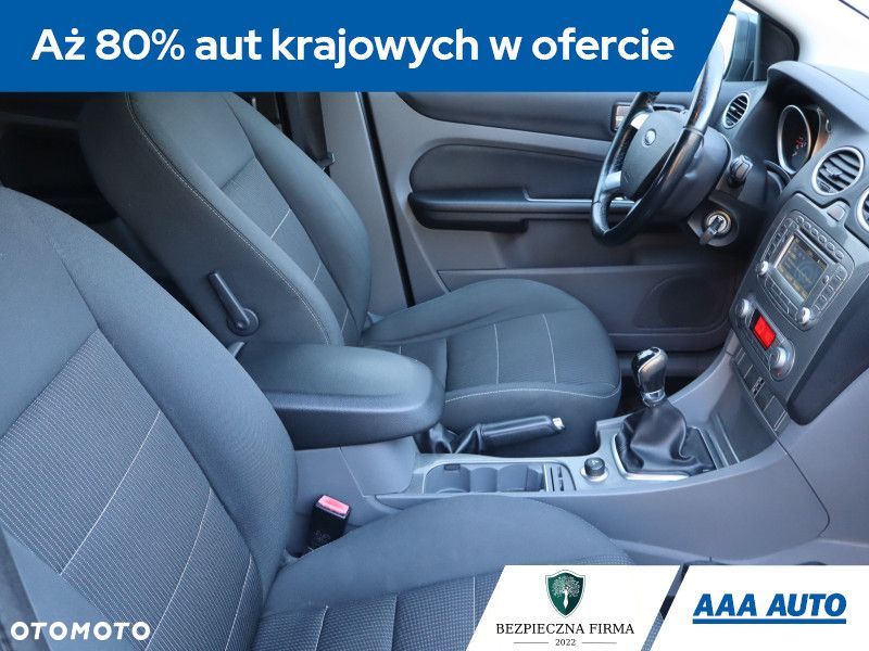 Ford Focus SW - 11