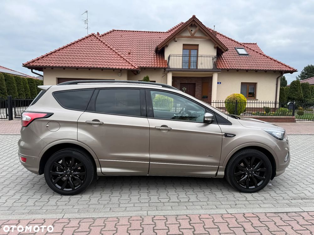 Ford Kuga 2.0 TDCi AWD ST-Line - 18