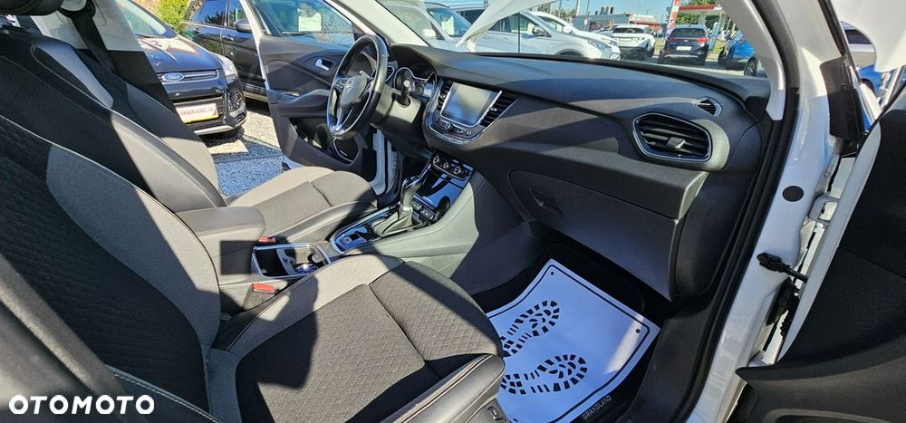 Opel Grandland X - 15
