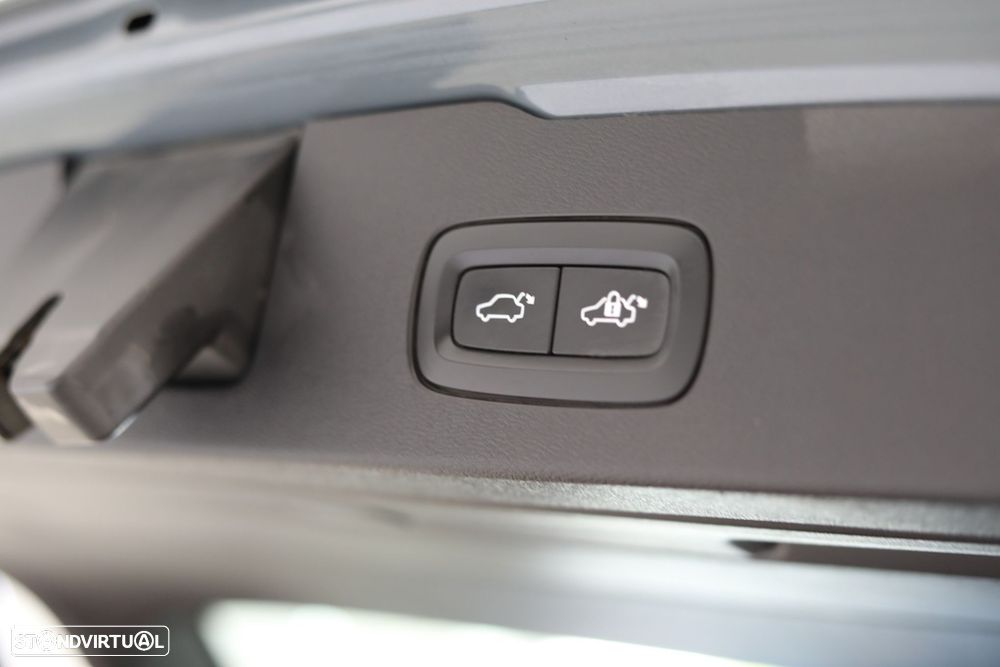 Volvo V60 2.0 T6 AWD TE Core - 36