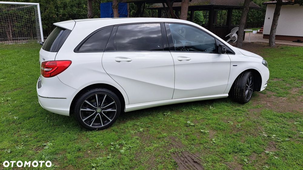 Mercedes-Benz Klasa B 220 CDI - 8