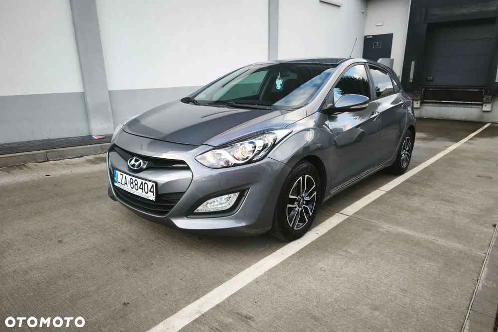 Hyundai i30 1.6 CRDi Comfort EU5 - 3