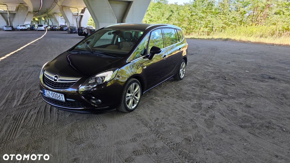 Opel Zafira - 1
