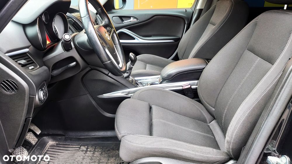 Opel Zafira 1.4 T Cosmo EcoFLEX S&S EU6 - 9