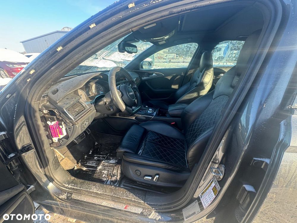 Audi S6 Limousine - 13