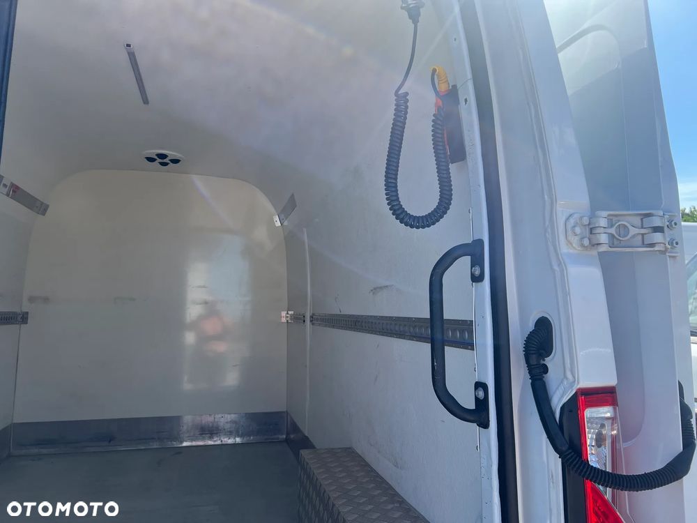 Renault Master L3H2 2,3 Dci 145 KM klima 2 x drzwi przes. winda - 14