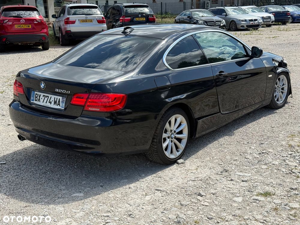 BMW Seria 3 320d Edition Exclusive - 5
