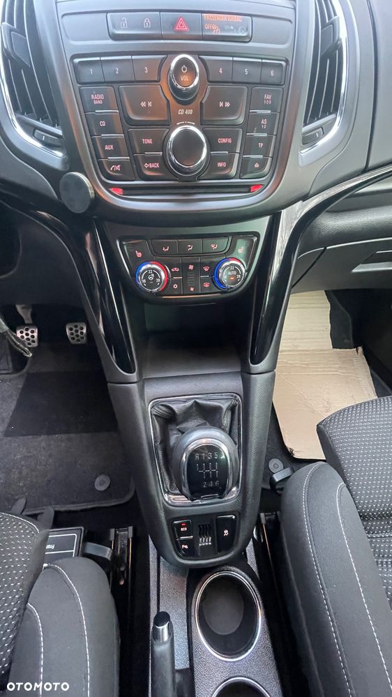 Opel Zafira Tourer 1.4 Turbo Style - 24