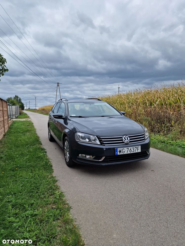 Volkswagen Passat - 2