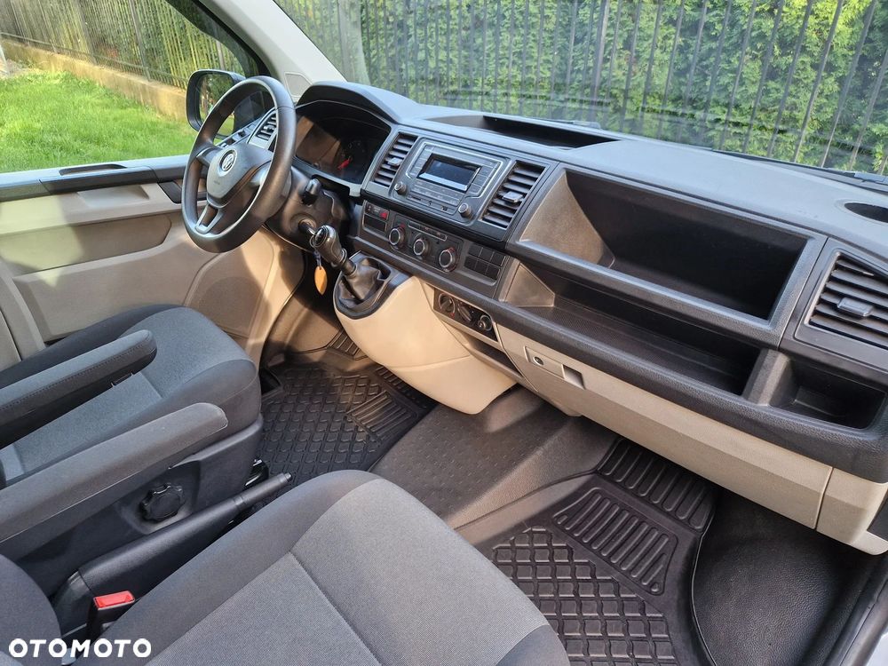 Volkswagen Transporter - 7