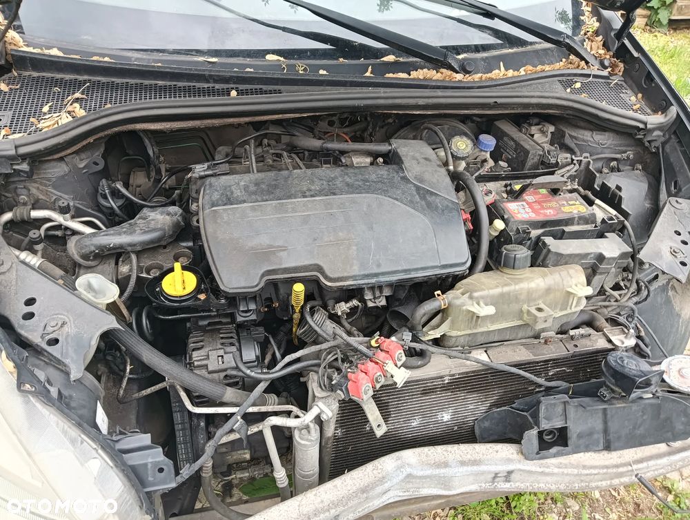 Renault Clio 1.2 16V Authentique - 5