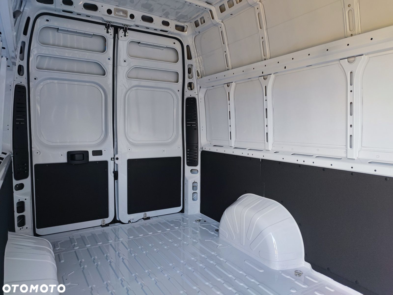 Opel movano Movano Furgon L4H3 2.2 Diesel 180KM MT6 Euro 6E DMC 3.5t Heavy 17m3 - 30