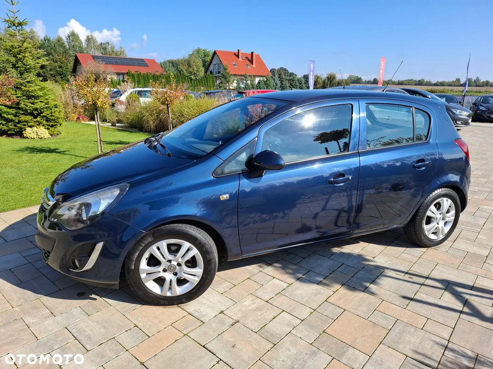Opel Corsa 1.4 T Cosmo S&S - 10