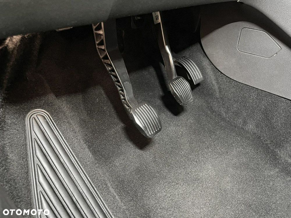 Ford Kuga 1.5 EcoBlue COOL&CONNECT - 16