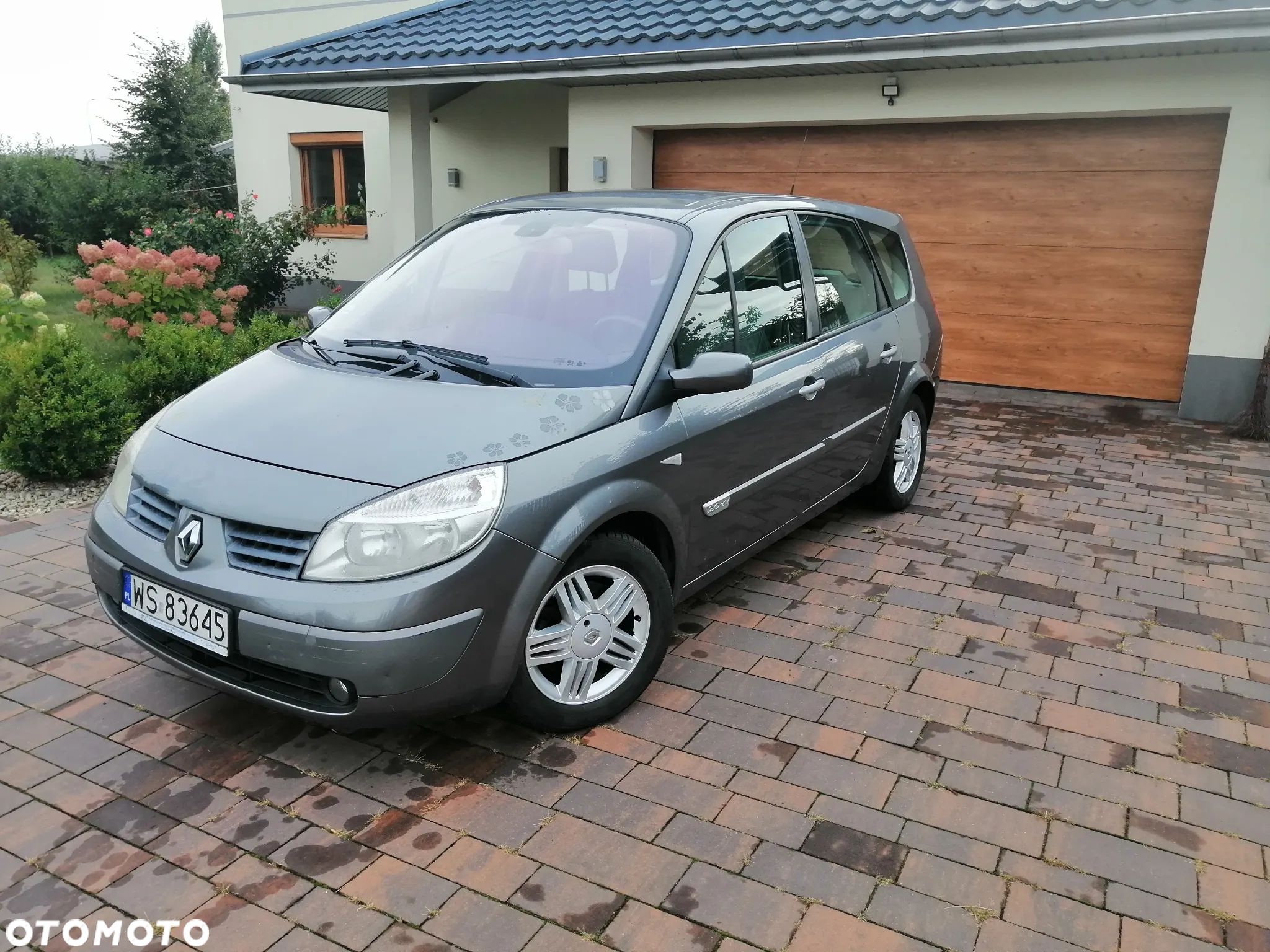 Renault Scenic ver-2-0-confort-expression - 1