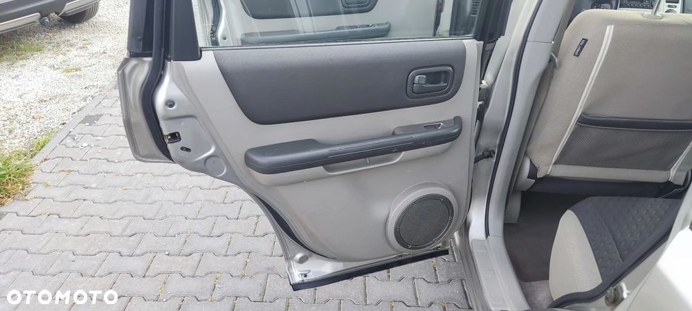 Nissan X-Trail 2.0 4x4 Comfort - 27