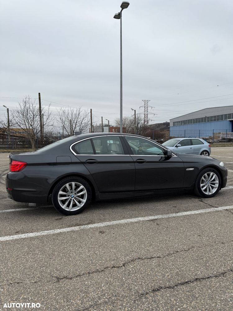 BMW Seria 5 530d Aut. - 3