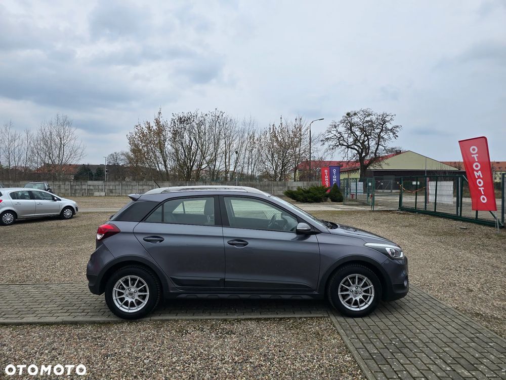 Hyundai i20 blue 1.0 T-GDI Active YES Plus - 5