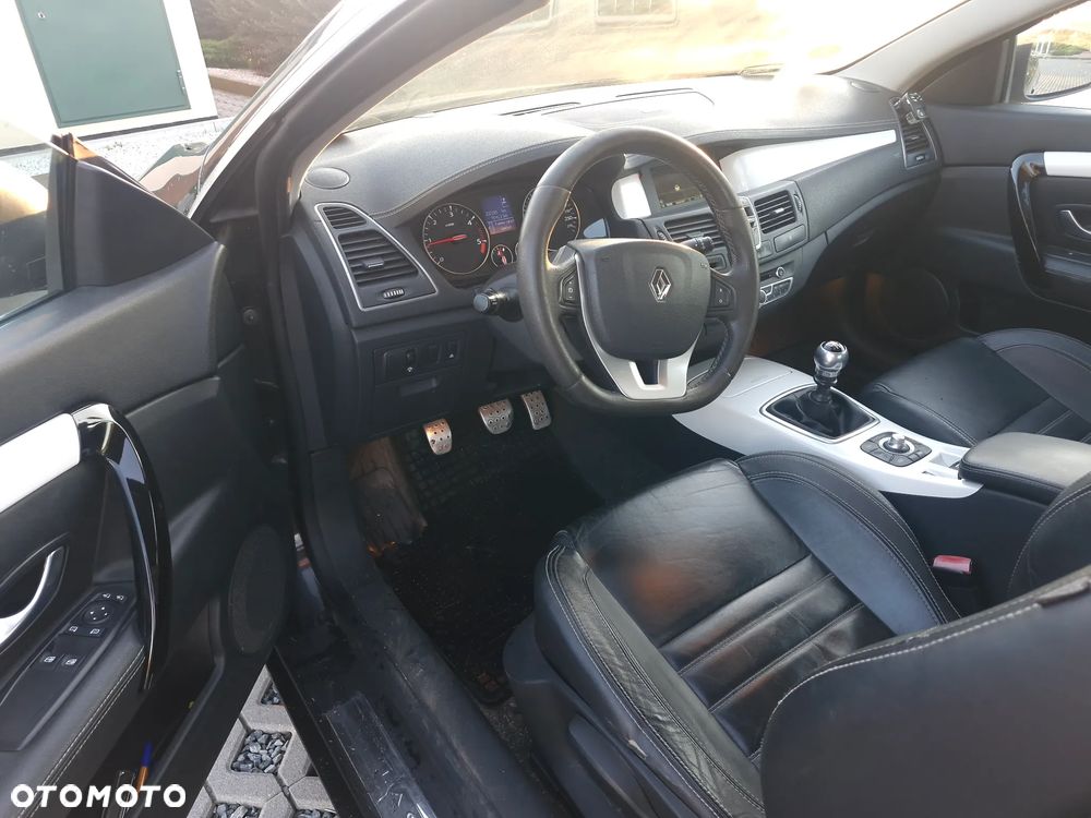 Renault Laguna 2.0 dCi Monaco GP - 13