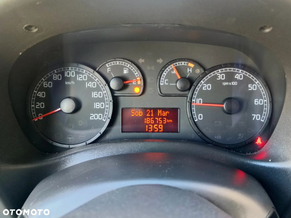Fiat Doblo - 10