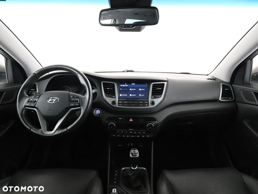 Hyundai Tucson 2.0 CRDI 2WD Style - 16