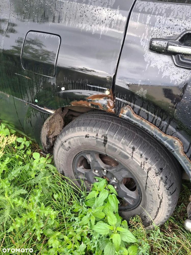 Mitsubishi Pajero 3.2 DID 7os - 8