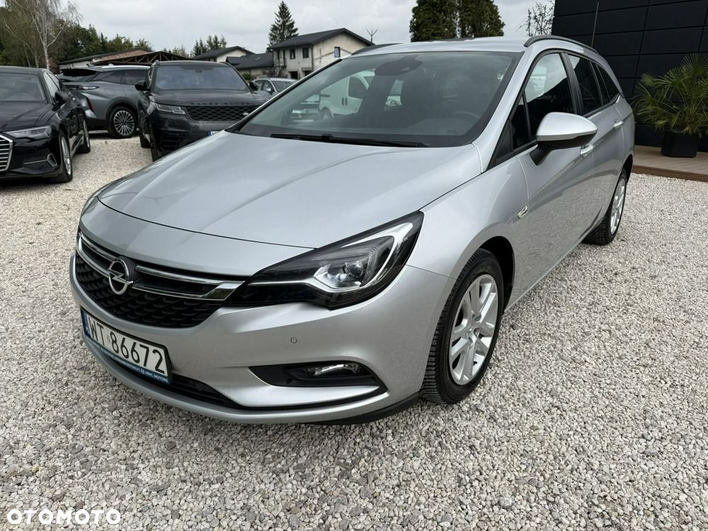Opel Astra - 1