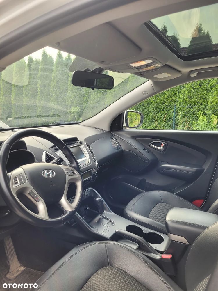 Hyundai ix35 2.0 4WD Automatik Premium - 9